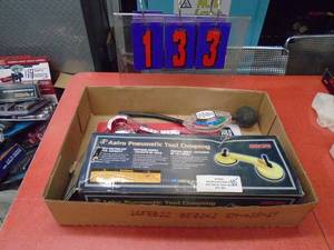 lot 133 image: Flat of tubbing bender, AF tester & glass suction carrier. As shown.