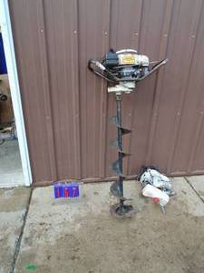 lot 167 image: Jiffy ice auger 8 with extra power head. Tested & works. As shown.