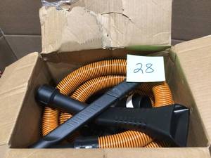 lot 28 image: RIDGID 1-14 in. Premium Car Cleaning Accessory Kit for RIDGID WetDry Shop Vacuums Customer Returns See Terms on Auction