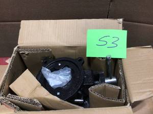 BESSEY 4 in. Heavy-Duty Bench Vise with Swivel Base  Customer Returns See Terms on Auction