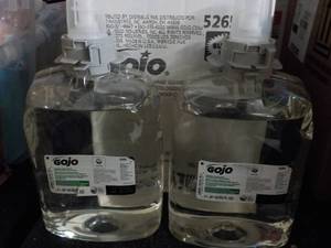 lot 64 image: 2 - 2 liter Jugs GOJO Foaming Hand ...