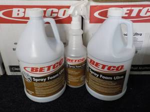 lot 67 image: 2 Gallon Jugs Betco spray Foam Ultr...