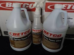 lot 70 image: 2 Gallon Jugs Betco spray Foam Ultr...