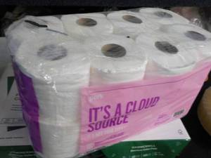 lot 105 image: 16 Rolls Perk 2 Ply Cloud Toilet Pa...