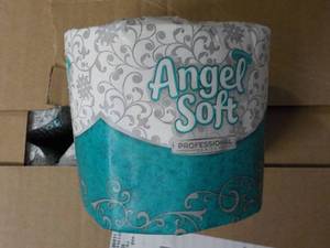 lot 112 image: Case of 80 Individually Wrapped Ang...