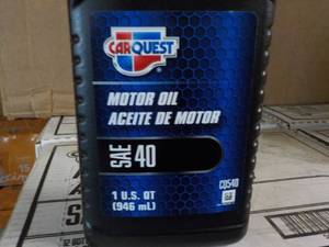 lot 258 image: Case of 12 qt Bottles Carquest Moto...