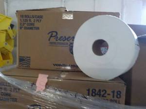 lot 267 image: Case of 18 Rolls 9 2 Ply Toilet Pa...