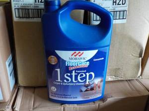 lot 304 image: 96 oz Jug Mohawk 1 Step Carpet and ...