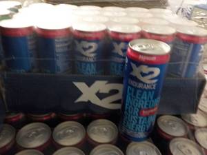 lot 353 image: 24 pack X2 Endurance Energy Drink...
