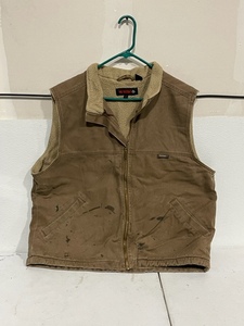 lot 33 image: Wolverine Vest