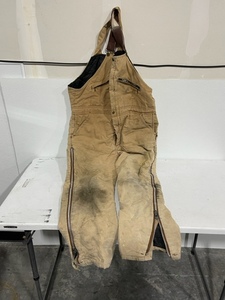 lot 37 image: Insulated Bibs