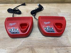 lot 25 image: MILWAUKEE Lot of 2- M12 12-Volt Lithium-Ion Battery Chargers