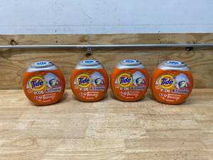 lot 91 image: TIDE Lot of 4- Pods Plus Downy He Turbo Laundry Detergent Pacs, April Fresh, 54 Count