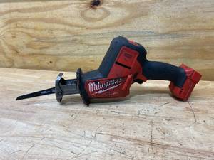 lot 105 image: MILWAUKEE M18 FUEL 18V Lithium-Ion Brushless Cordless HACKZALL Reciprocating Saw (Tool-Only)