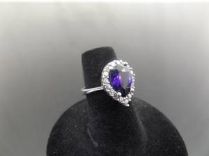 lot 51 image: .925 Sterling Silver Pear Cut Amethyst Crystal Ring Size 6