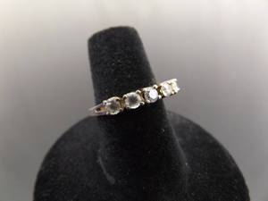 lot 72 image: .925 Sterling Silver Zirconia Ring Size 6.25
