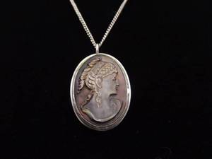 lot 13 image: .800 Sterling Silver Carved Shell Cameo Pendant Necklace