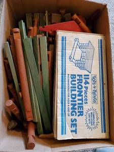 Box Of Lincoln Logs
