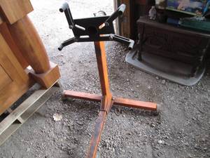 750lb capacity Engine Stand...