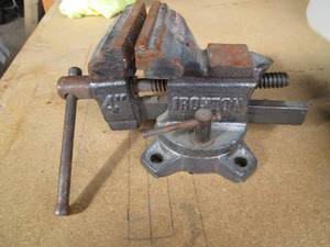 Heavy duty 4 Ironton bench vice...