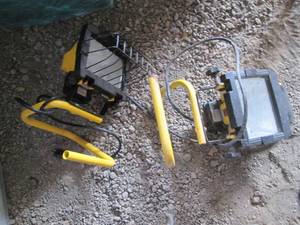 pair of (2) adjustable mechanic wor...