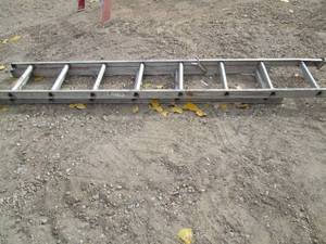 8 aluminum extension ladder...