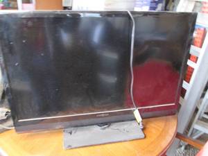 Insignia 32 HMDI flat screen TV...