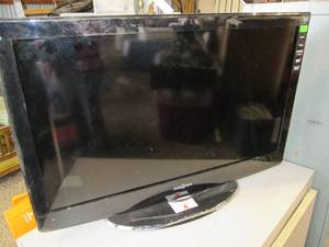 28.5 flat screen insignia tv. unt...