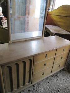 Antique 6-drawer 1-door long dresse...
