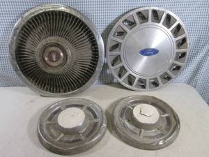lot 54 image: (RM1) 4 Vintage Hub Caps Hubcaps...