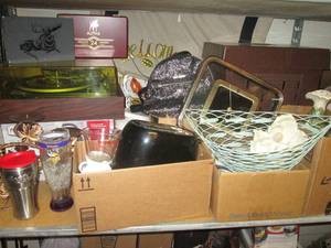 lot 92 image: (EW3) Shelf of Assorted UnsoldUncl...