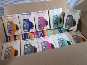 lot 98 image: (RM3) Lot of 48 Fitness Bands in As...