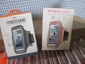 lot 100 image: (RM3) Lot of 44 Fitness Bands 39 in...