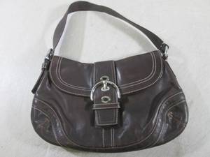 lot 105 image: (CSB) Coach Purse 13 x 8 ...