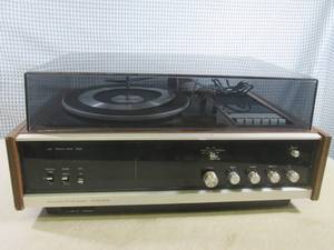 lot 117 image: (RM3) Penncrest Solid State FM AM S...