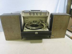 lot 121 image: (F-0) Vintage General Electric Ster...