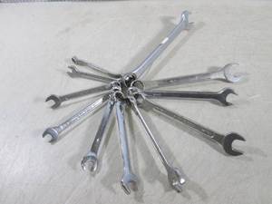 lot 186 image: (H-1) Assorted Wrenches...