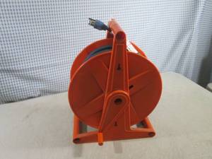 lot 204 image: (G-1) 100 Ft Extension Cord with Co...