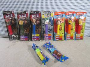 lot 217 image: (CSB) Assorted PEZ Dispensers in Pa...