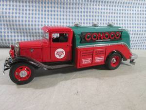 lot 282 image: (C-4) Conoco Die Cast Metal Tanker ...