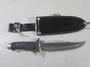 lot 290 image: (CNTR) 12 12 Fixed Blade Knife wi...