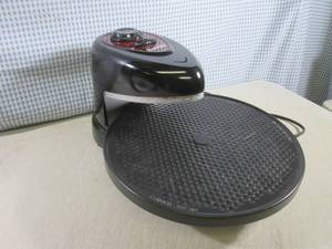 lot 311 image: (RM1) Presto Pizzazz Plus Rotating ...