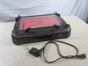 lot 318 image: (D-4) Paula Deen Electric Grill Rev...