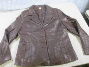 lot 334 image: (D-3) Wilsons Leather Jacket Size ...