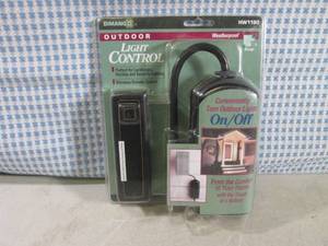 lot 337 image: (B-2) Outdoor Light Control ...