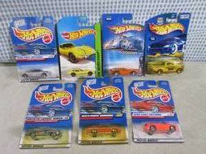 lot 348 image: (EC1) Assorted Hot Wheels in Packag...