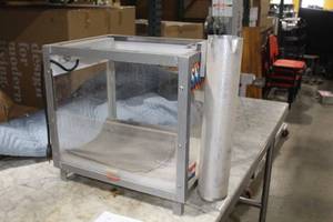 lot 23 image: Commercial Snow Cone Machine