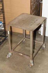 lot 38 image: Cart 2-tier