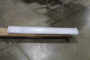 lot 95 image: 4 Bright White Direct Wire LED Wrap Light