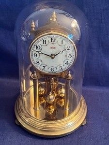 lot 35 image: Vintage German Black Forest Anniversary 400 Day Kundo Clock